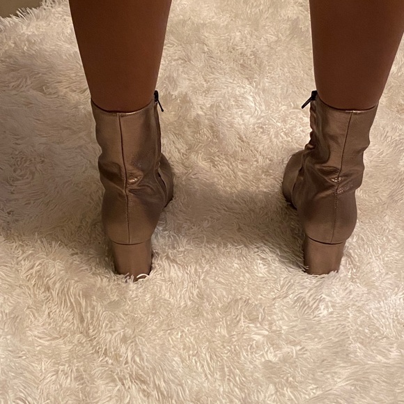 MINT&ROSE GOLD COLOR BOOTIES - Picture 9 of 15